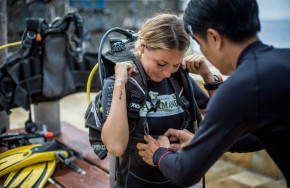 Mavi Diving Alam Anda