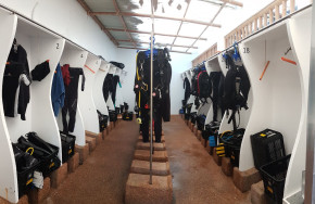 Atmosphere Dive Center 