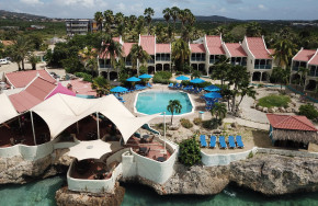 Captain Don's Habitat