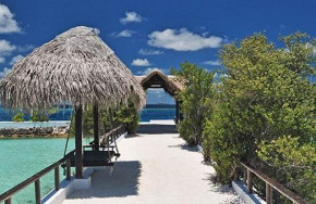 Makunudu Island Resort