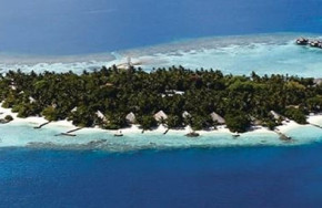 Nika Island Resort & Spa